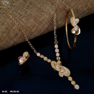 طقم ذهب كامل عيار21 من سليمه جولد